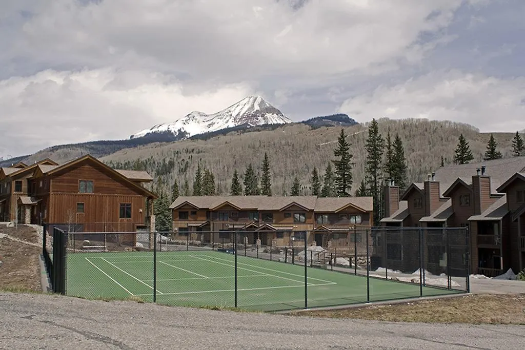 Cascade Village By The Ivy Group-1